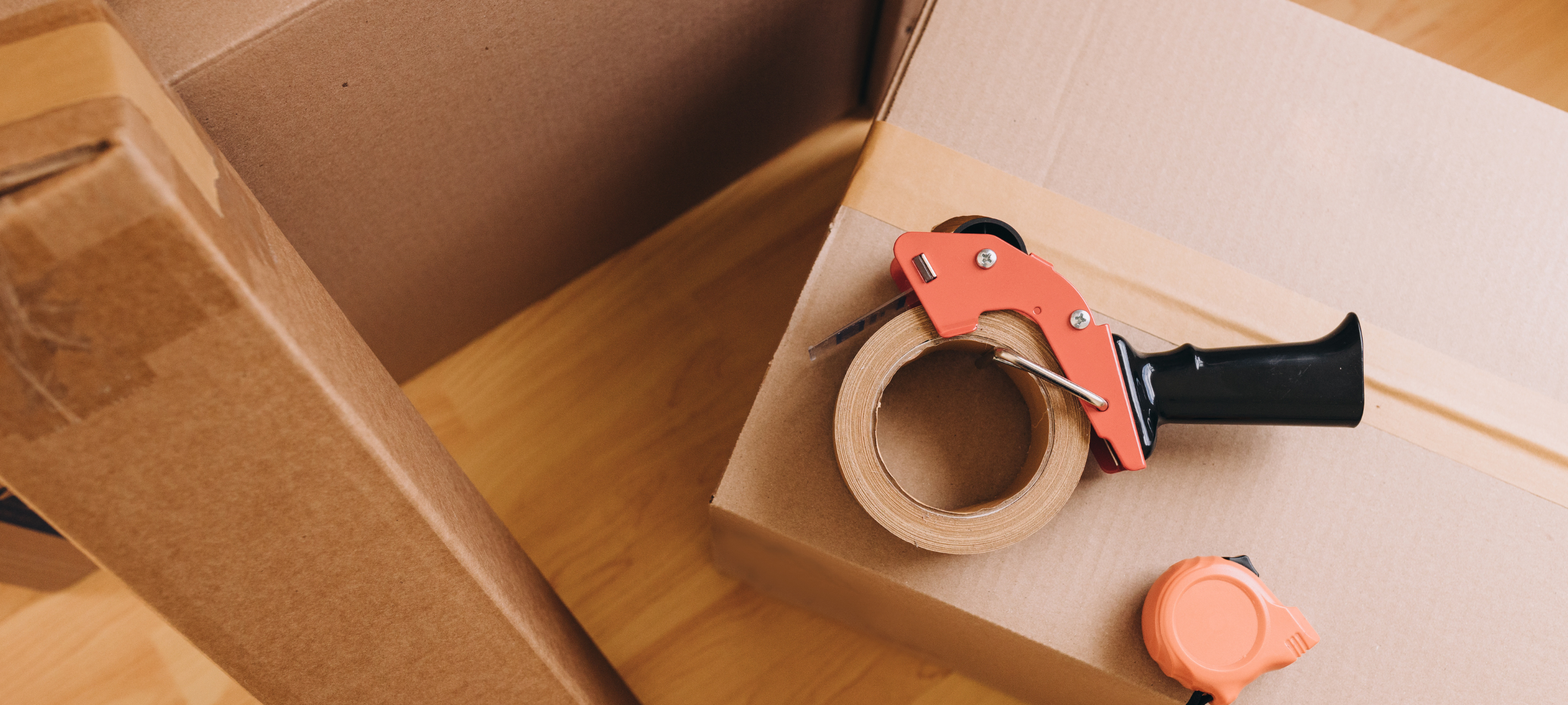 Do Manchester Storage Sites Have Shops for Moving Supplies?