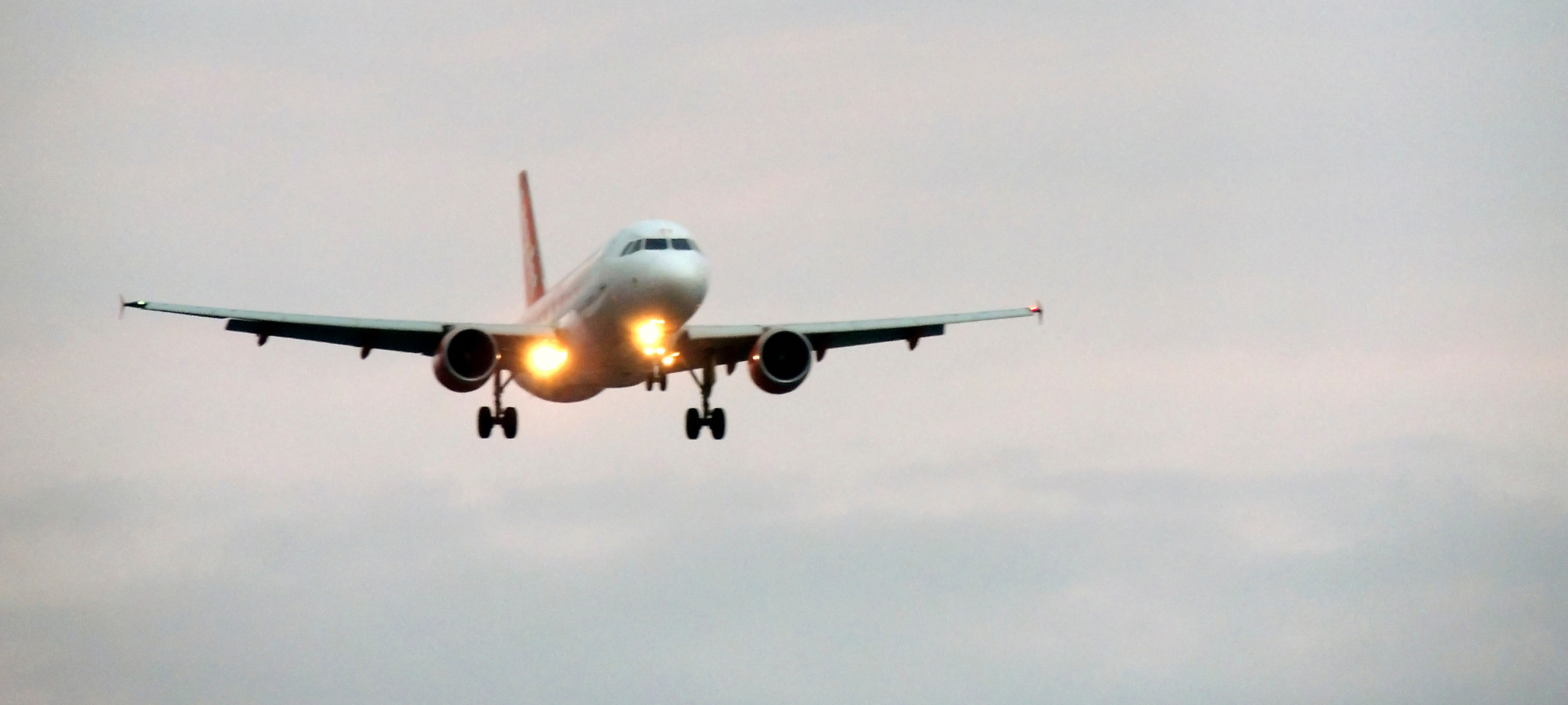 Where Can I Find Storage Near Manchester Airport for Frequent Travellers?
